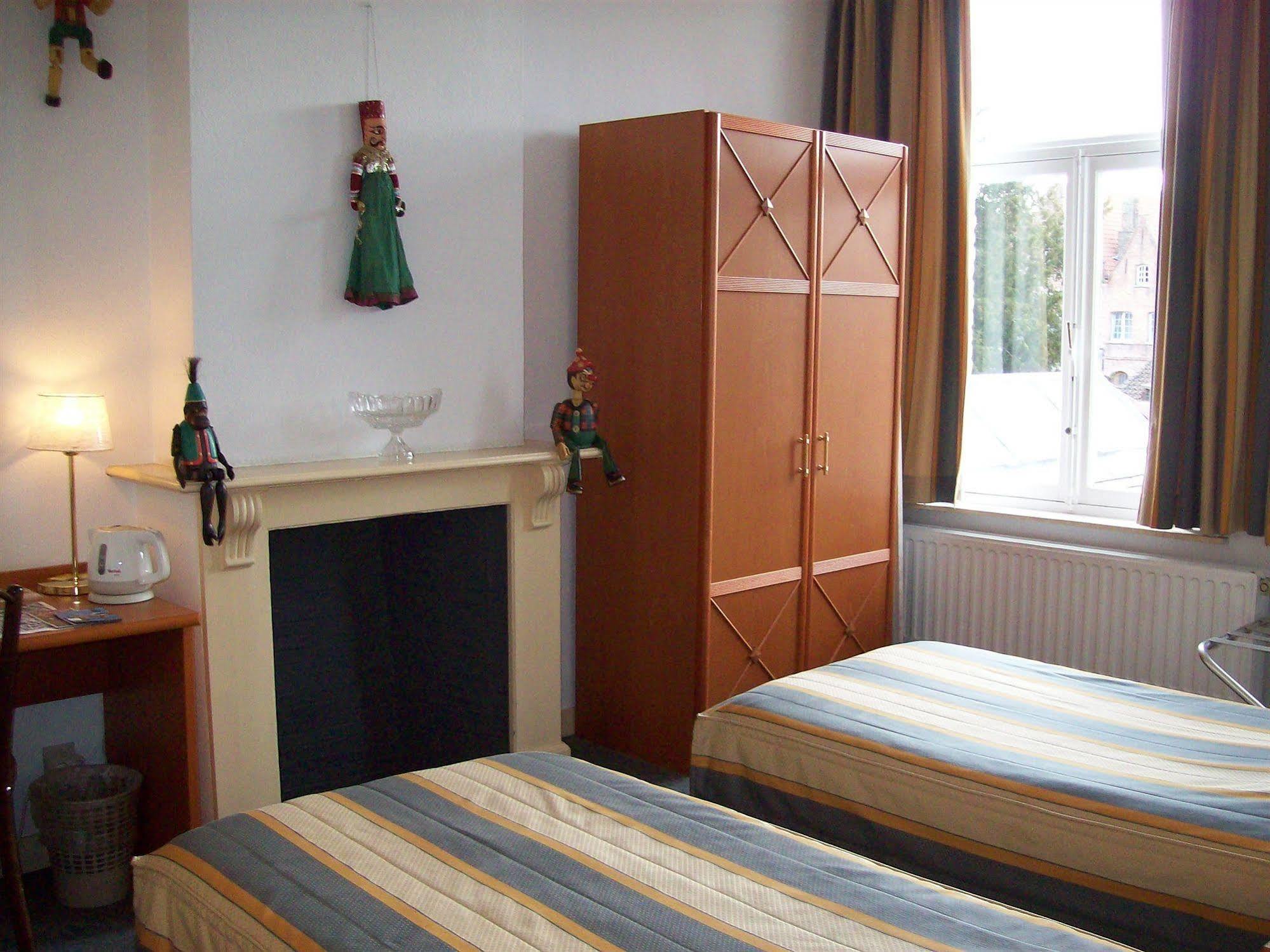B&B An Officers House Brugge Buitenkant foto